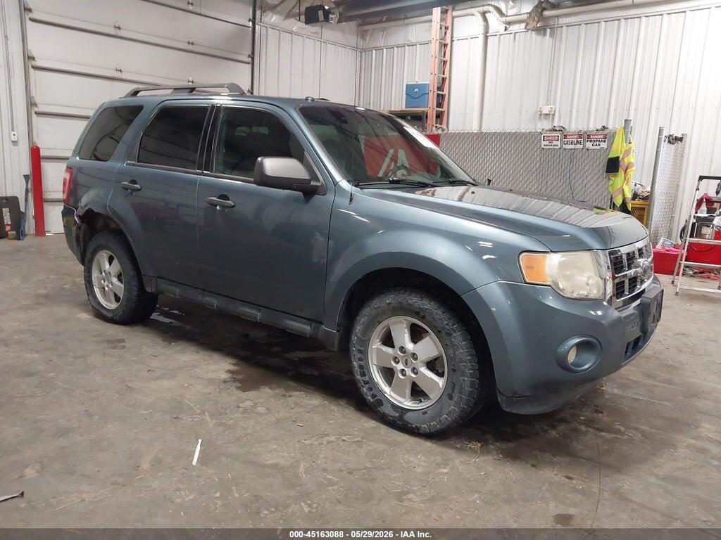 1FMCU9DG0BKA33984 2011 FORD ESCAPE photo no. 1