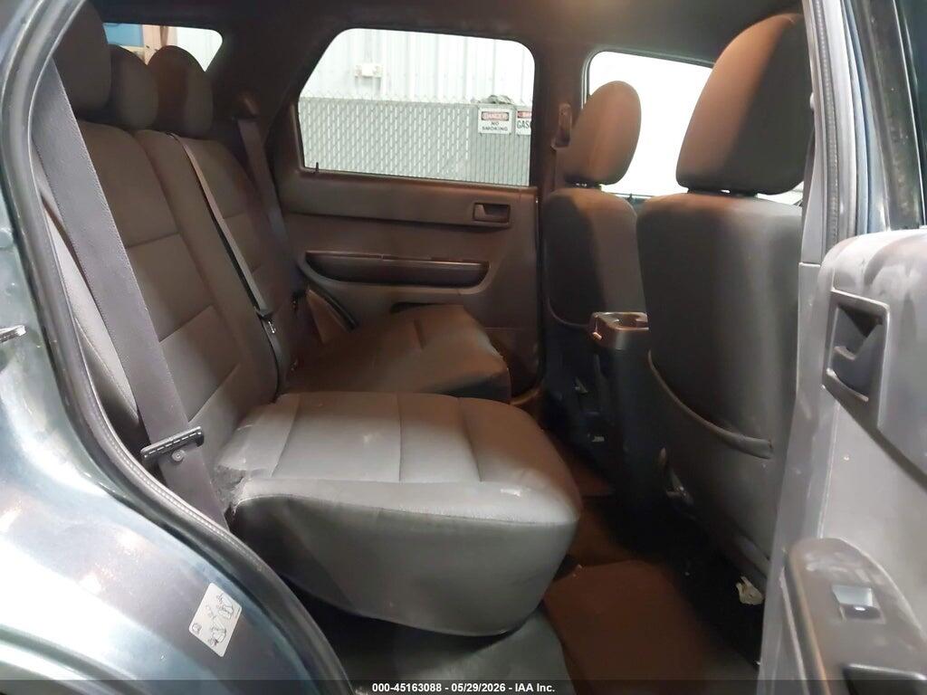 1FMCU9DG0BKA33984 2011 FORD ESCAPE photo no. 8