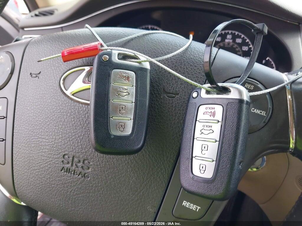 KMHGC4DE5BU126574 2011 HYUNDAI GENESIS photo no. 11