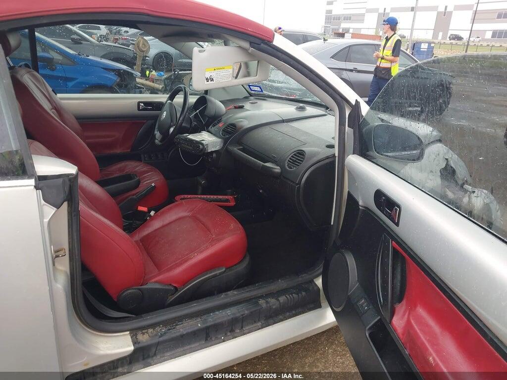 3VWSF31Y49M410580 2009 VOLKSWAGEN NEW BEETLE photo no. 5