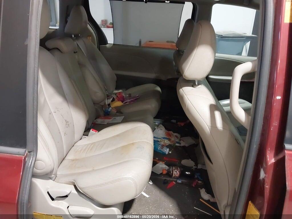 5TDYK3DC0ES433938 2014 TOYOTA SIENNA photo no. 8