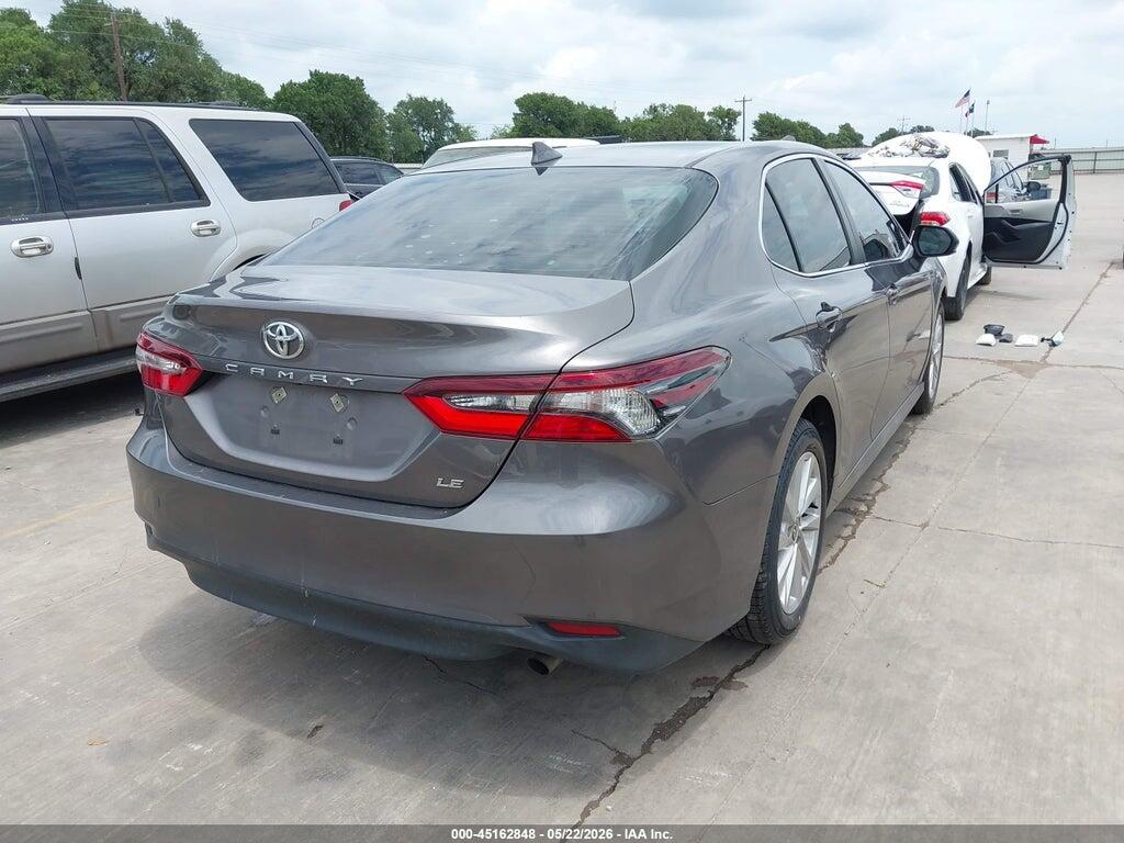 4T1C11AK1MU447964 2021 TOYOTA CAMRY photo no. 4