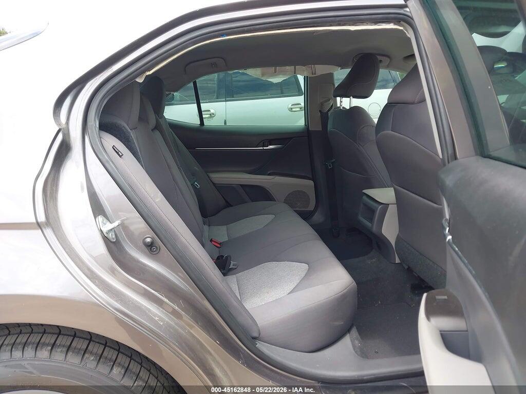 4T1C11AK1MU447964 2021 TOYOTA CAMRY photo no. 8