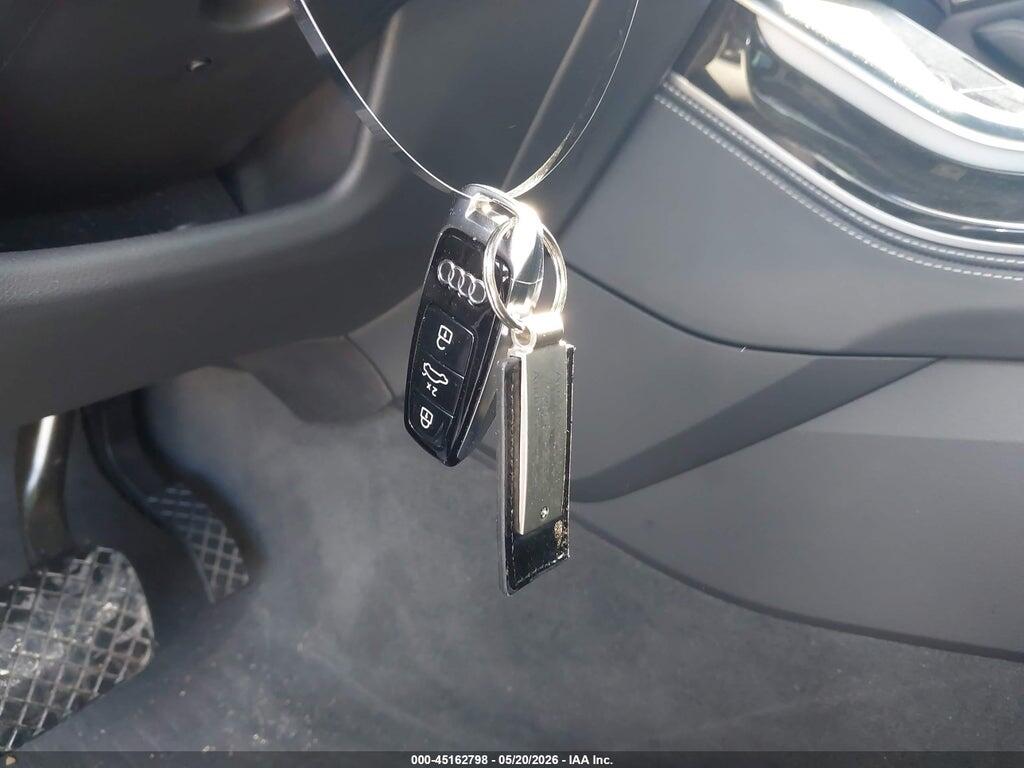 WA1BVBF18SD036496 2025 AUDI Q8 photo no. 11