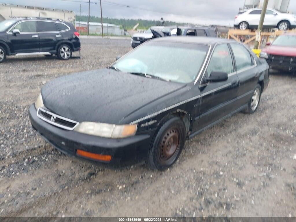 1HGCD5531TA038242 1996 HONDA ACCORD photo no. 2