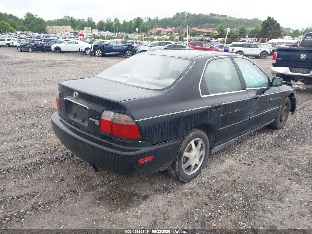 1HGCD5531TA038242 1996 HONDA ACCORD photo no. 4