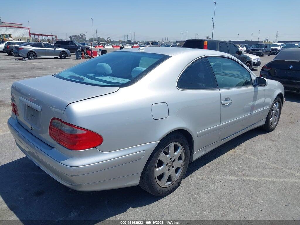 WDBLJ65G42T124663 2002 MERCEDES-BENZ CLK 320 photo no. 4