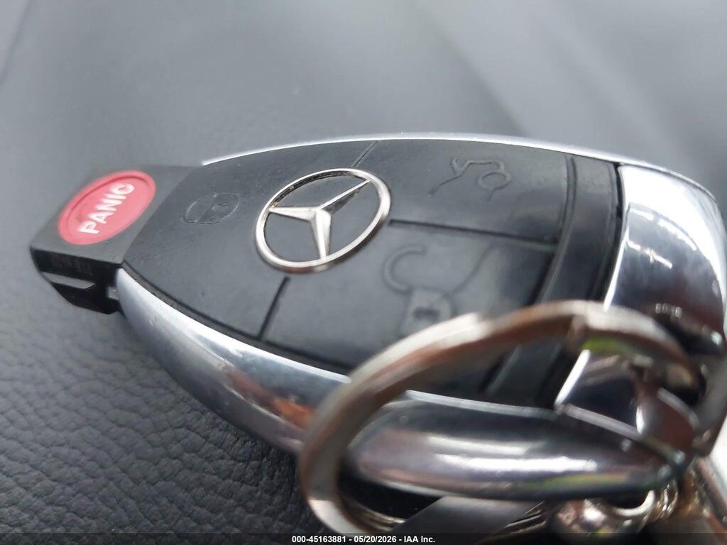 WDBSK71F18F136076 2008 MERCEDES-BENZ SL 550 photo no. 11