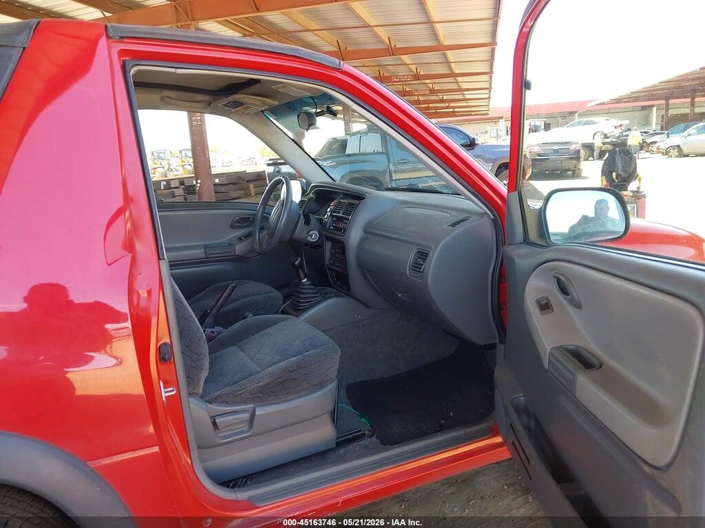 2CNBJ78C036939122 2003 CHEVROLET TRACKER photo no. 5