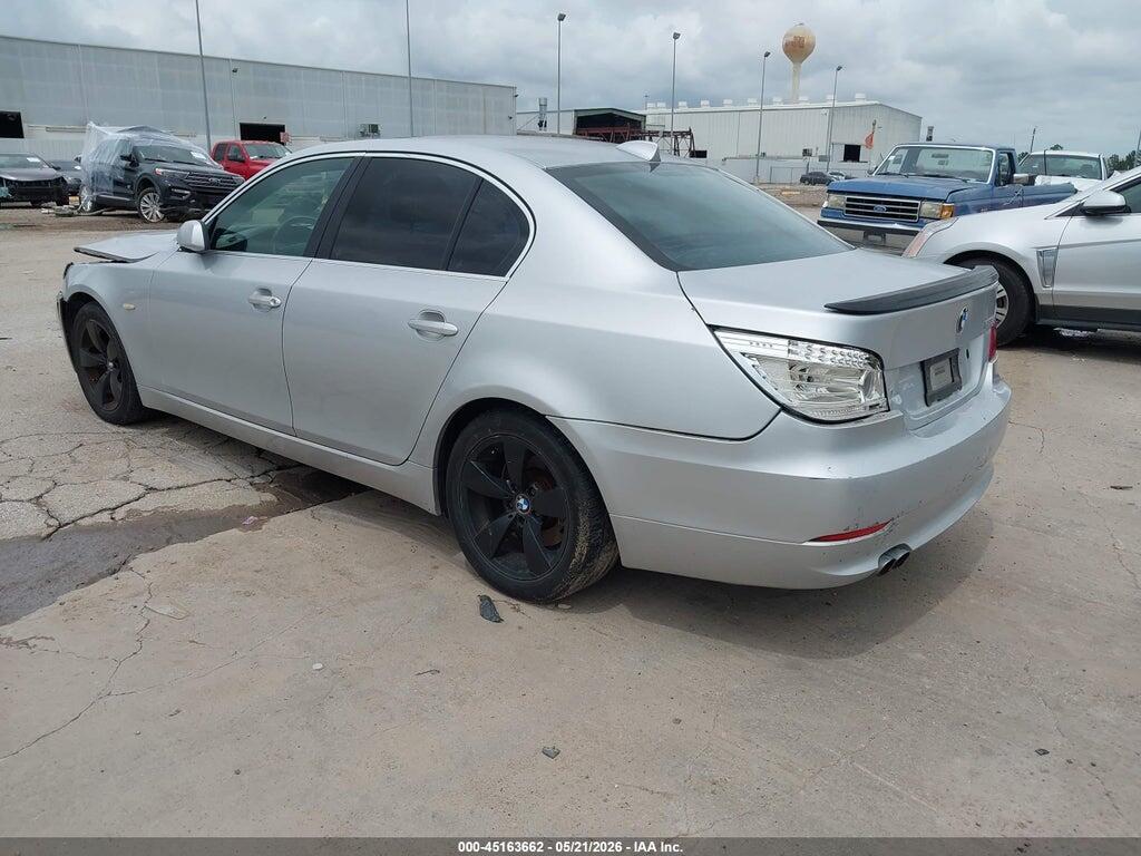 WBANU53518CT08655 2008 BMW 528I photo no. 3