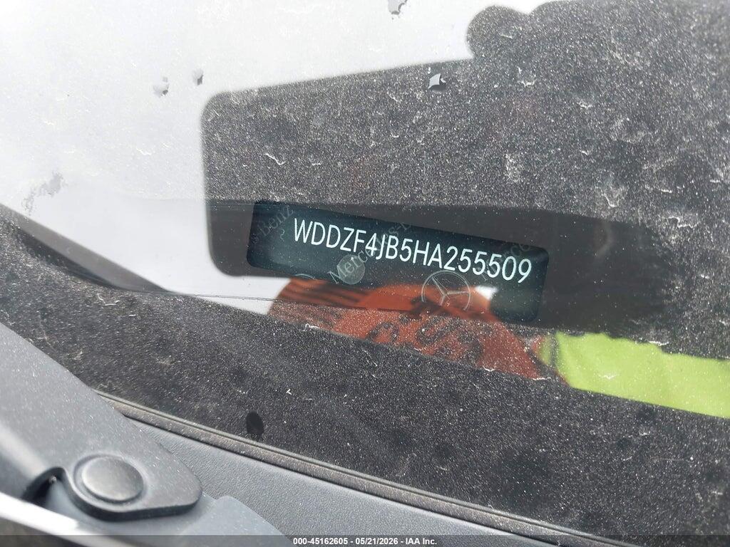 WDDZF4JB5HA255509 2017 MERCEDES-BENZ E 300 photo no. 9