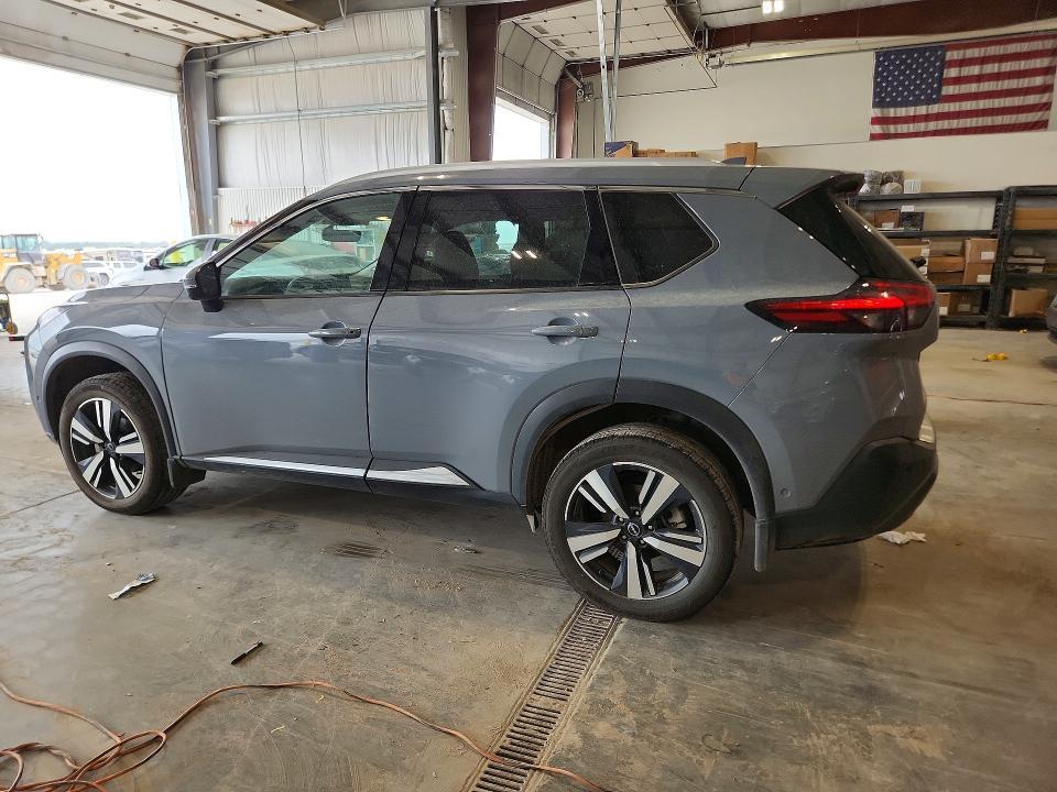 2023 NISSAN ROGUE SL — Фото 2 из 13