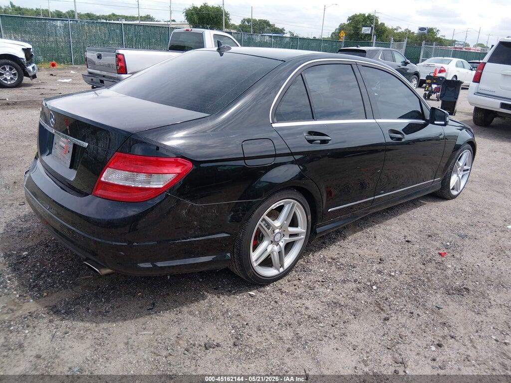 WDDGF5EB8AF445532 2010 MERCEDES-BENZ C 300 photo no. 4