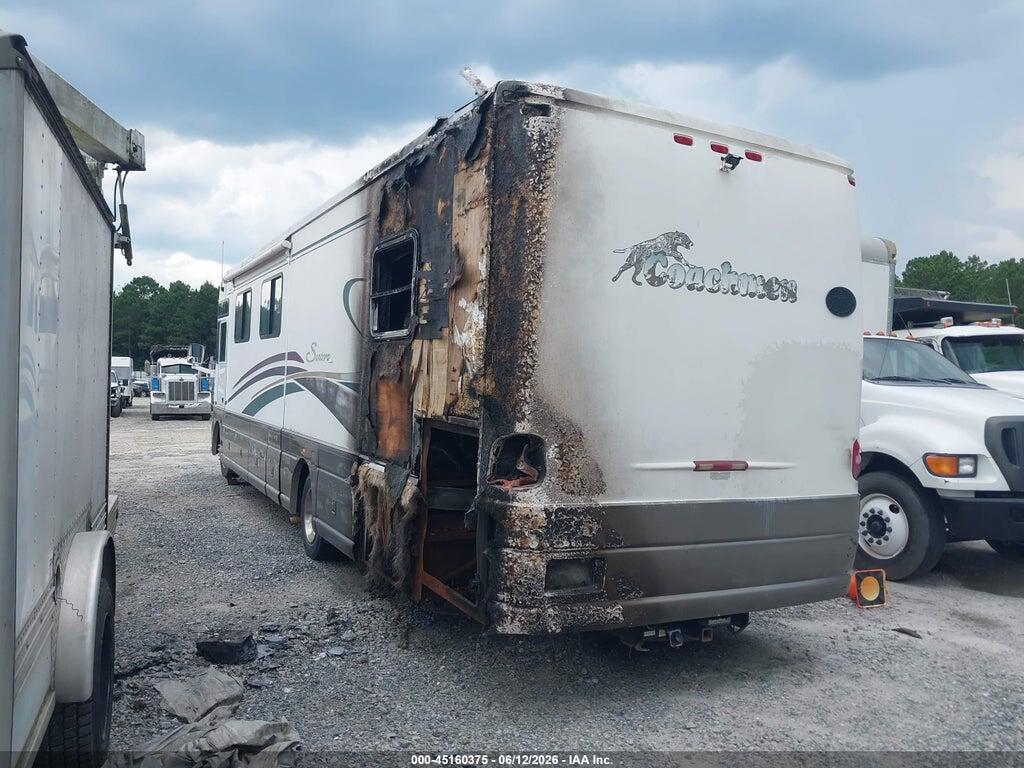 3FCNF53SXYJA04047 2000 FORD F550 photo no. 3