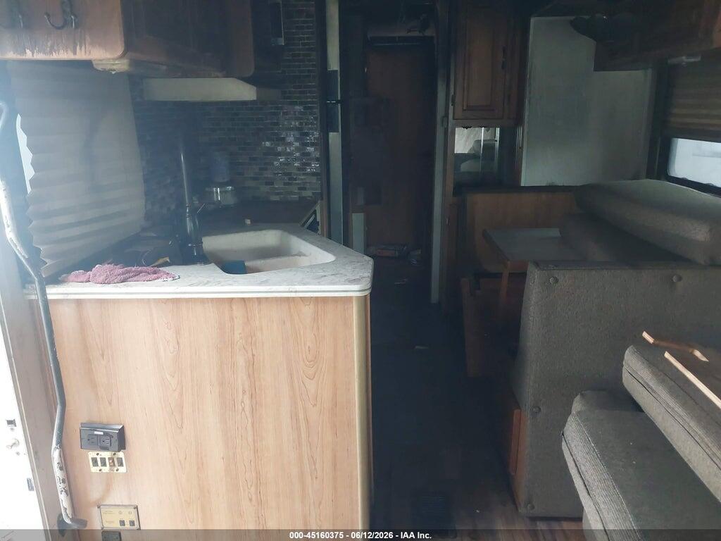 3FCNF53SXYJA04047 2000 FORD F550 photo no. 8