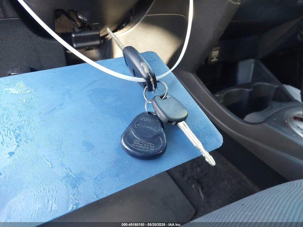 JHMGE8H3XCC037619 2012 HONDA FIT photo no. 11