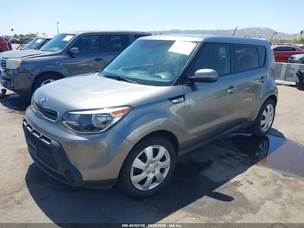 KNDJP3A57F7126674 2015 KIA SOUL photo no. 2
