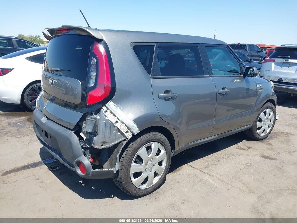 KNDJP3A57F7126674 2015 KIA SOUL photo no. 4