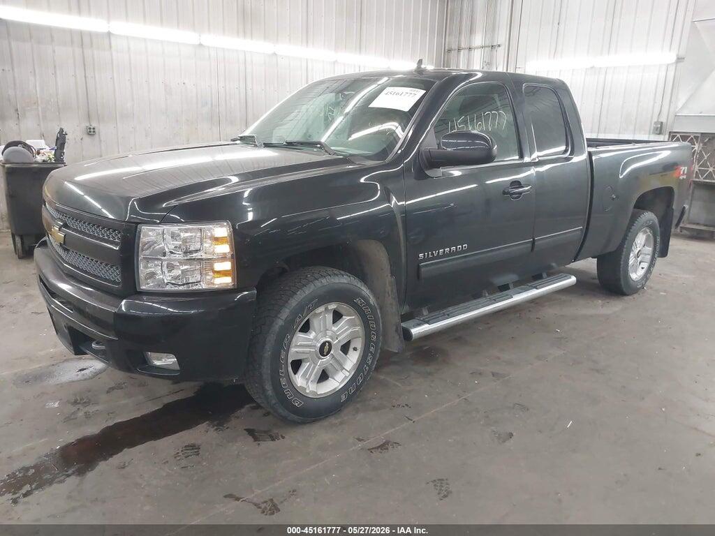 1GCSKSE36AZ200069 2010 CHEVROLET SILVERADO 1500 photo no. 2