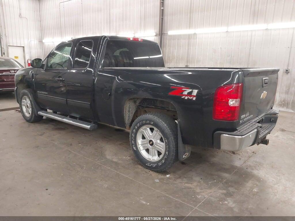 1GCSKSE36AZ200069 2010 CHEVROLET SILVERADO 1500 photo no. 3