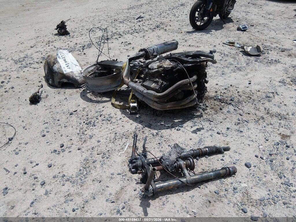 JH2PC35031M210786 2001 HONDA CBR600 photo no. 1