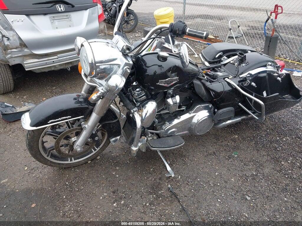 1HD1FBC16MB617074 2021 HARLEY-DAVIDSON FLHR photo no. 2