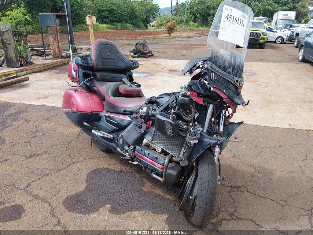JH2SC68Y4FK100152 2015 HONDA GL1800 photo no. 1