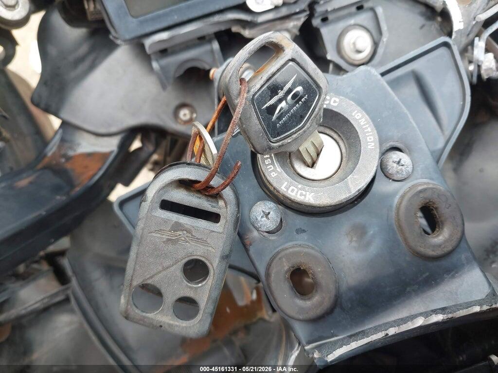 JH2SC68Y4FK100152 2015 HONDA GL1800 photo no. 11