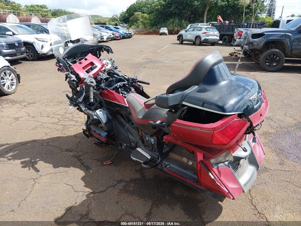 JH2SC68Y4FK100152 2015 HONDA GL1800 photo no. 3