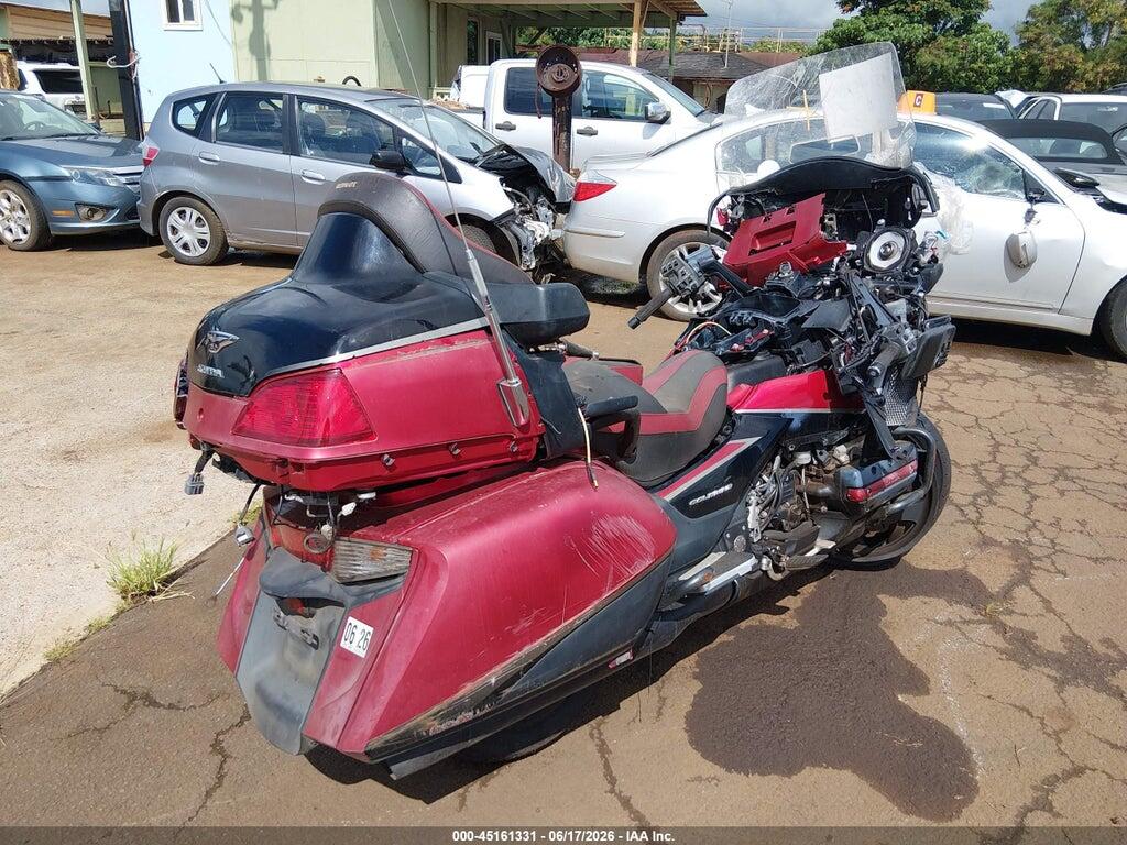 JH2SC68Y4FK100152 2015 HONDA GL1800 photo no. 4