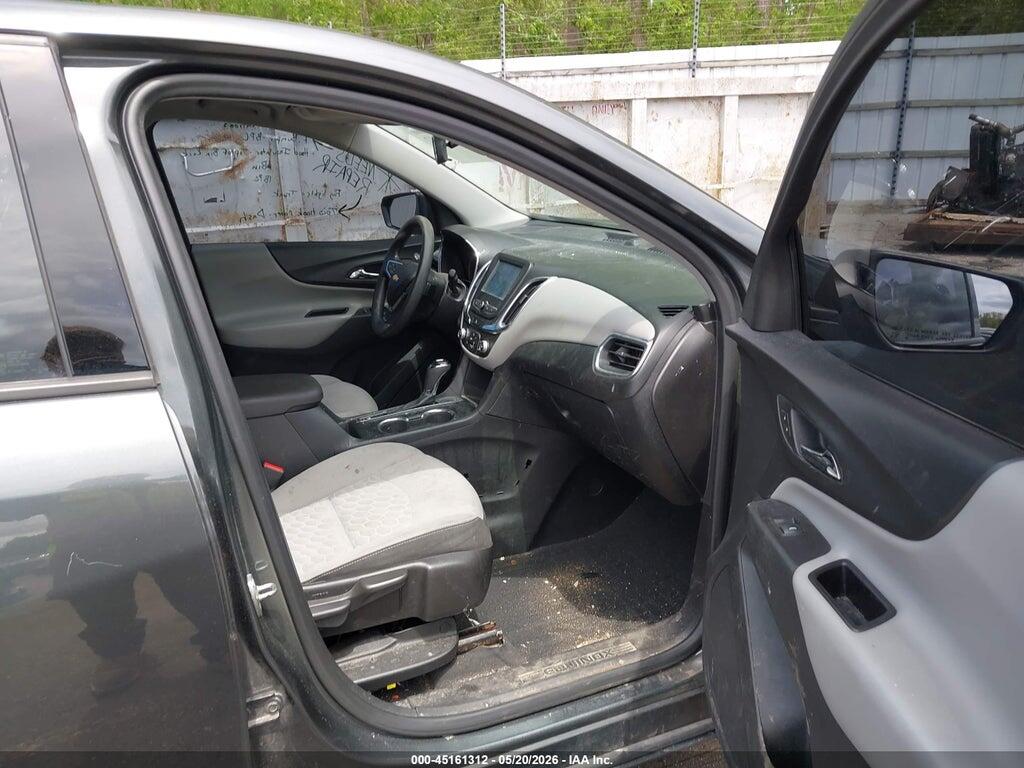 2GNAXHEV0J6335584 2018 CHEVROLET EQUINOX photo no. 5