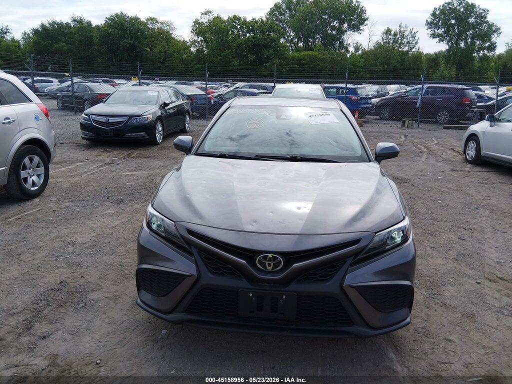 4T1G11AK8MU609204 2021 TOYOTA CAMRY photo no. 12