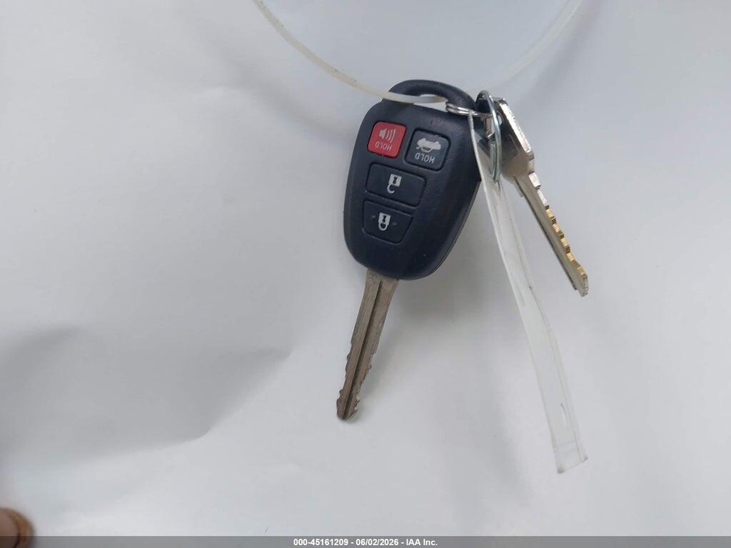 2T1BURHE1HC902935 2017 TOYOTA COROLLA photo no. 11