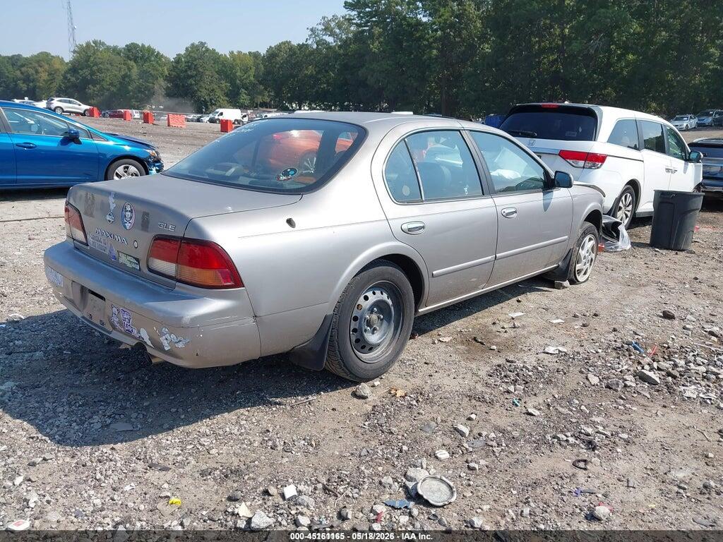 JN1CA21D2WT532481 1998 NISSAN MAXIMA photo no. 4