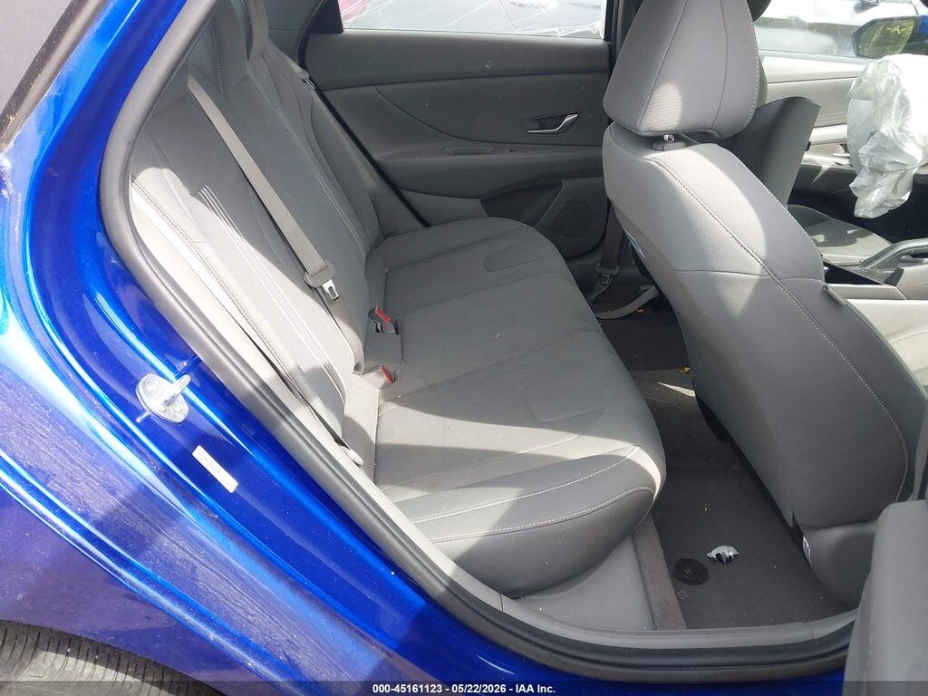 KMHLM4AG2NU259282 2022 HYUNDAI ELANTRA photo no. 8
