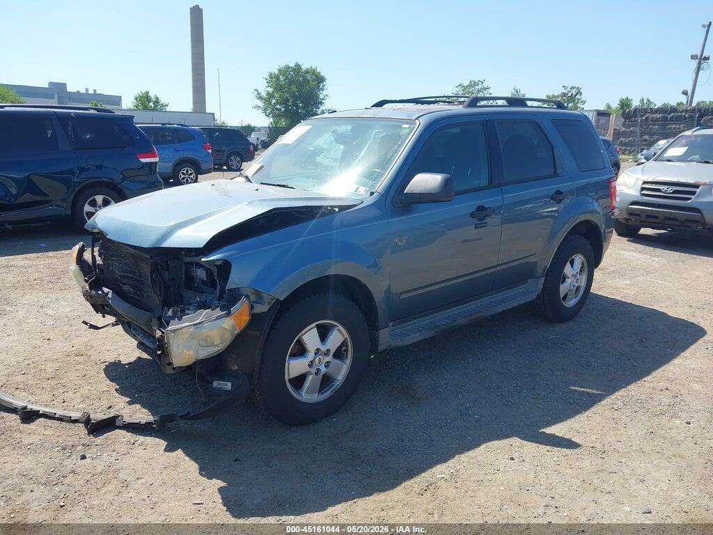 1FMCU9DG6BKB17582 2011 FORD ESCAPE photo no. 2