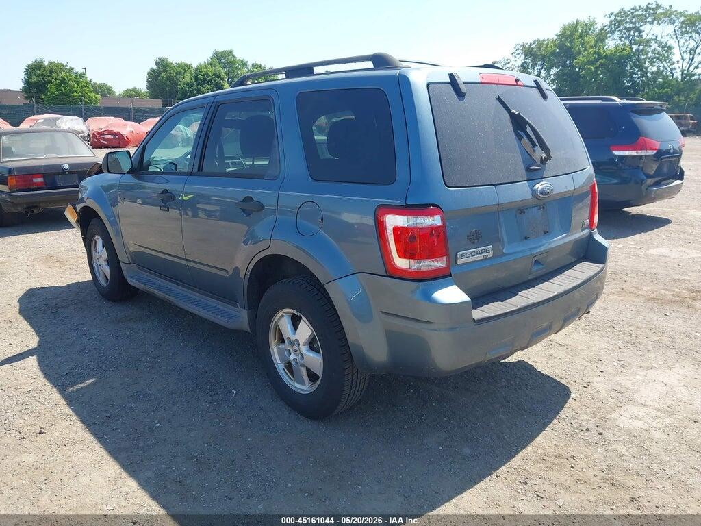 1FMCU9DG6BKB17582 2011 FORD ESCAPE photo no. 3