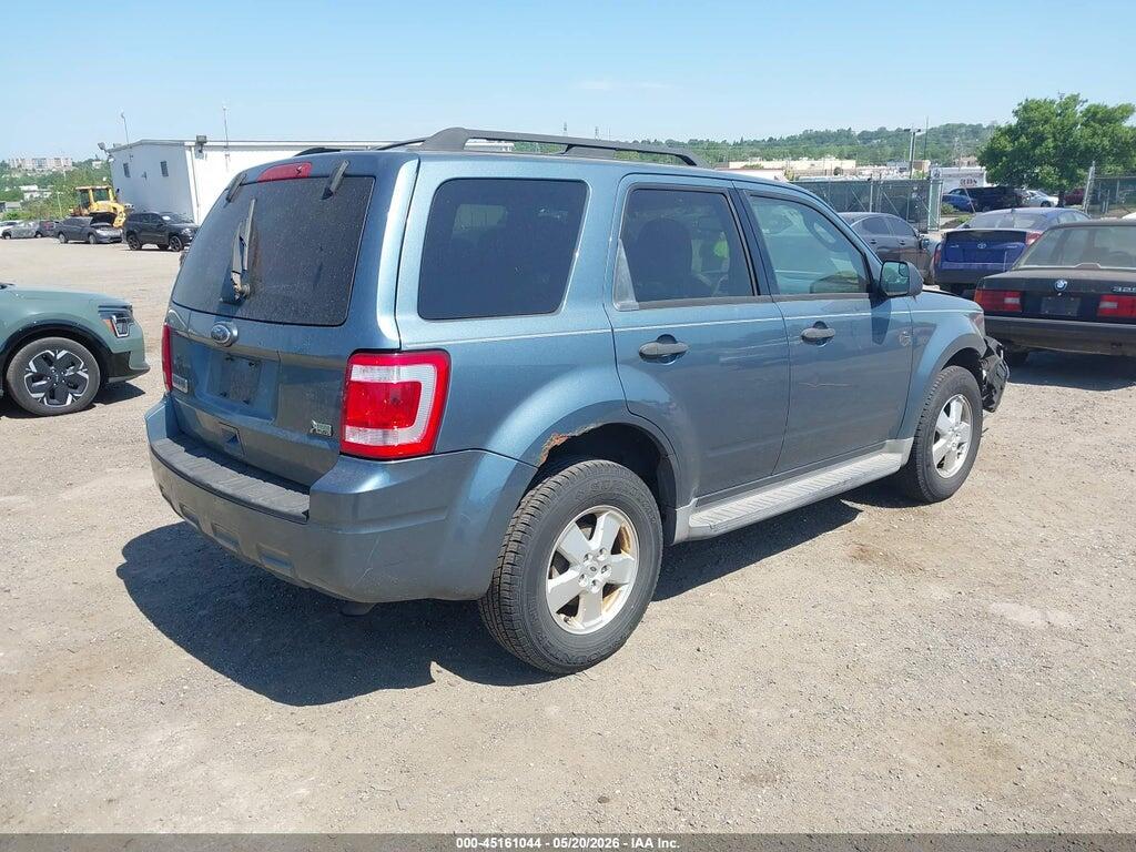 1FMCU9DG6BKB17582 2011 FORD ESCAPE photo no. 4