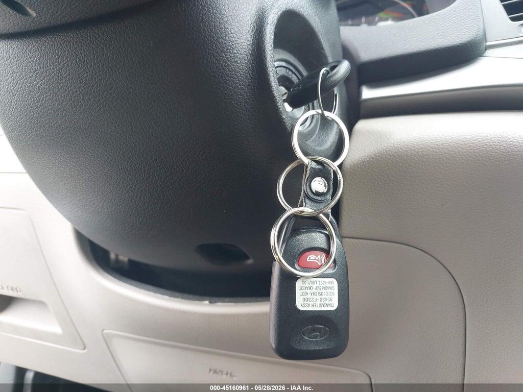 5NPD74LF7HH209268 2017 HYUNDAI ELANTRA photo no. 11
