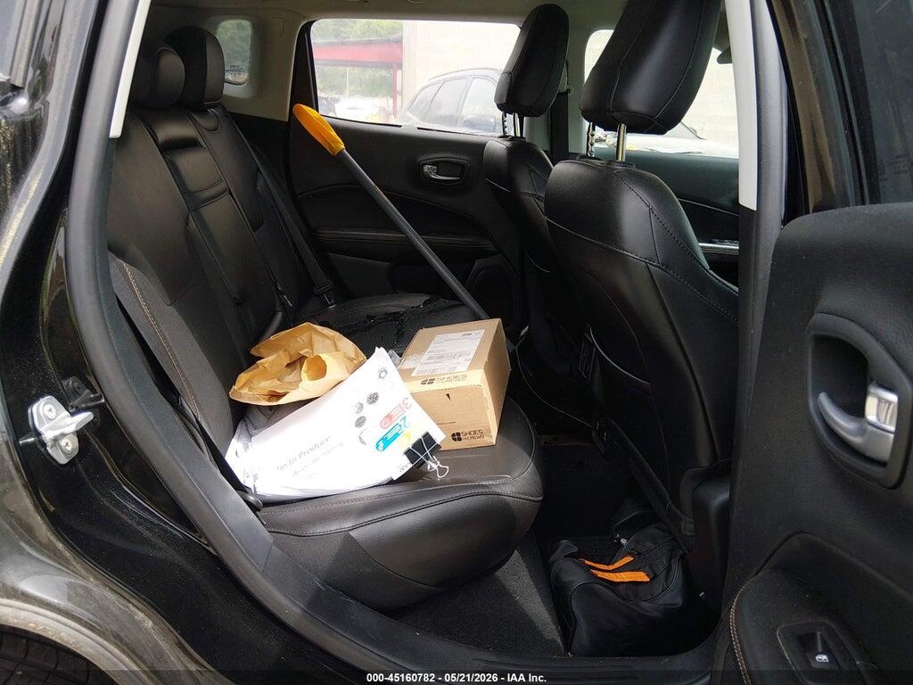 3C4NJDBB6KT689427 2019 JEEP COMPASS photo no. 8