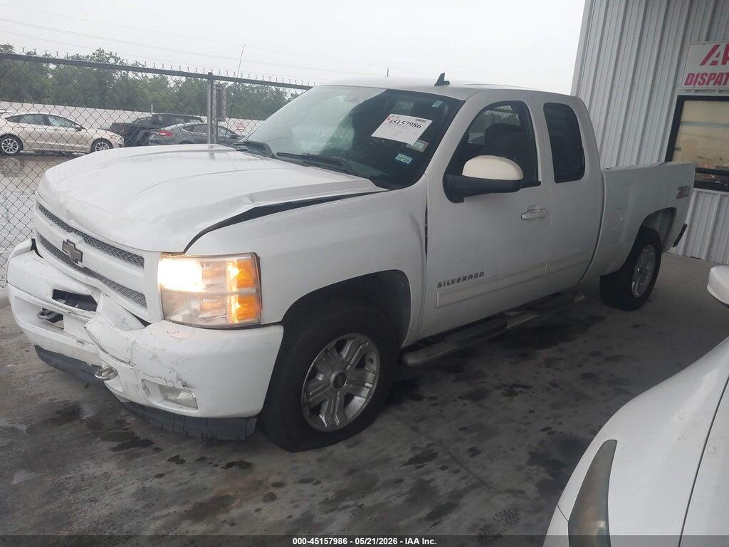 1GCRCSE00BZ188343 2011 CHEVROLET SILVERADO 1500 photo no. 2