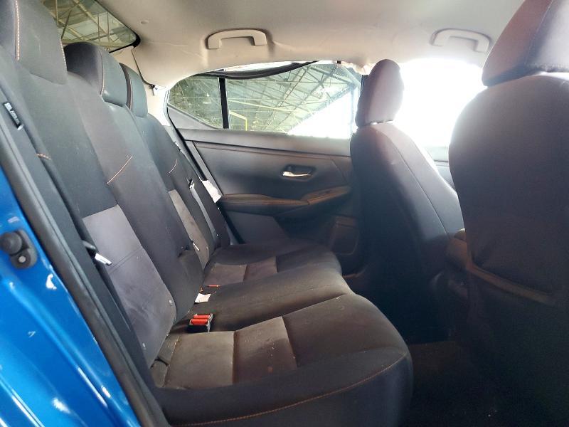 2023 NISSAN SENTRA SR — Фото 10 из 12