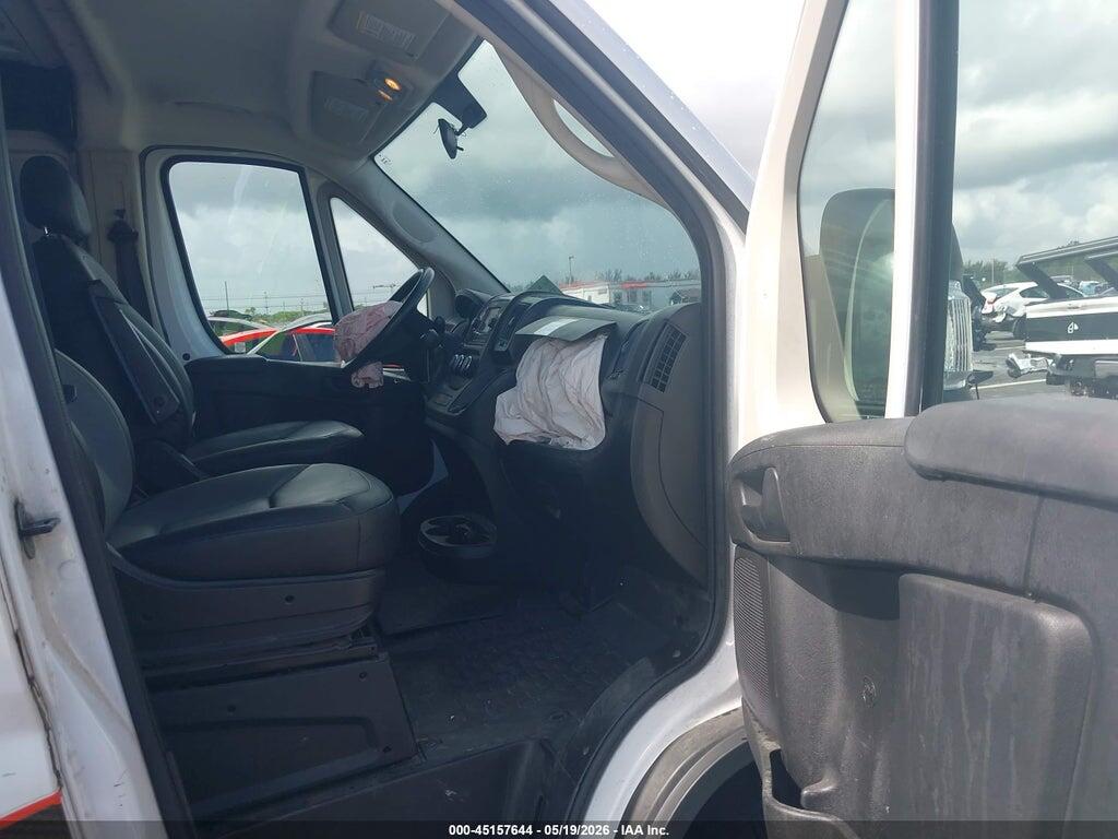 3C6TRVAG1KE517630 2019 RAM PROMASTER 1500 photo no. 5