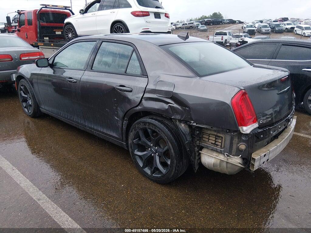 2C3CCAAG1LH212707 2020 CHRYSLER 300 photo no. 3