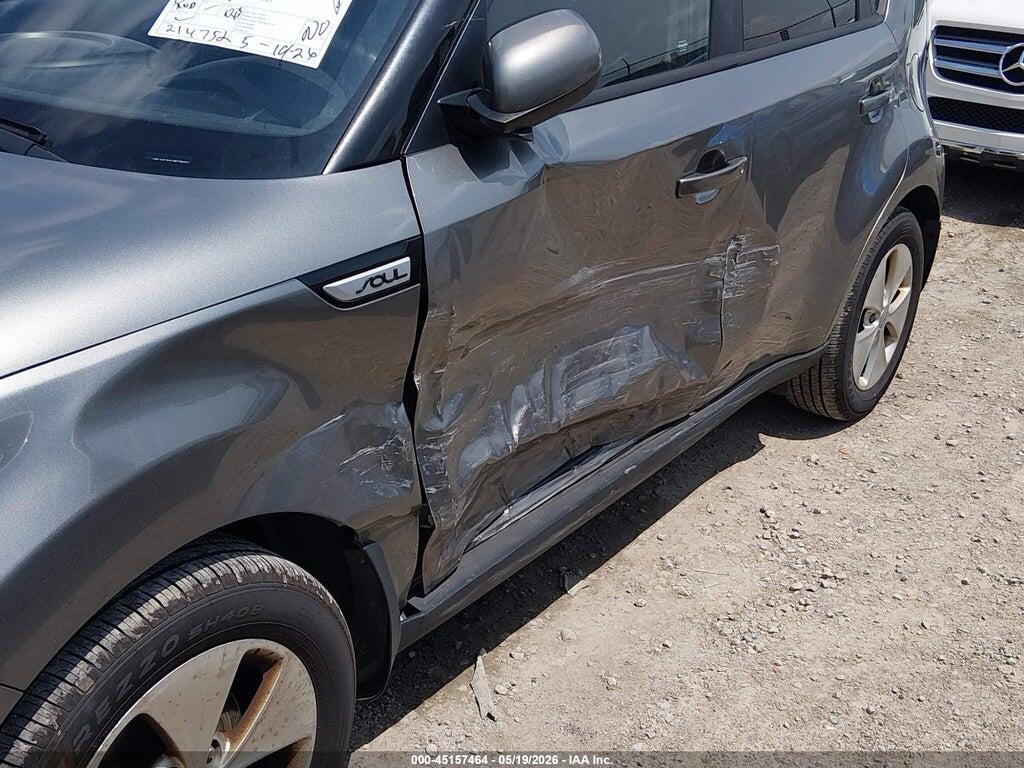 KNDJN2A29F7186302 2015 KIA SOUL photo no. 6