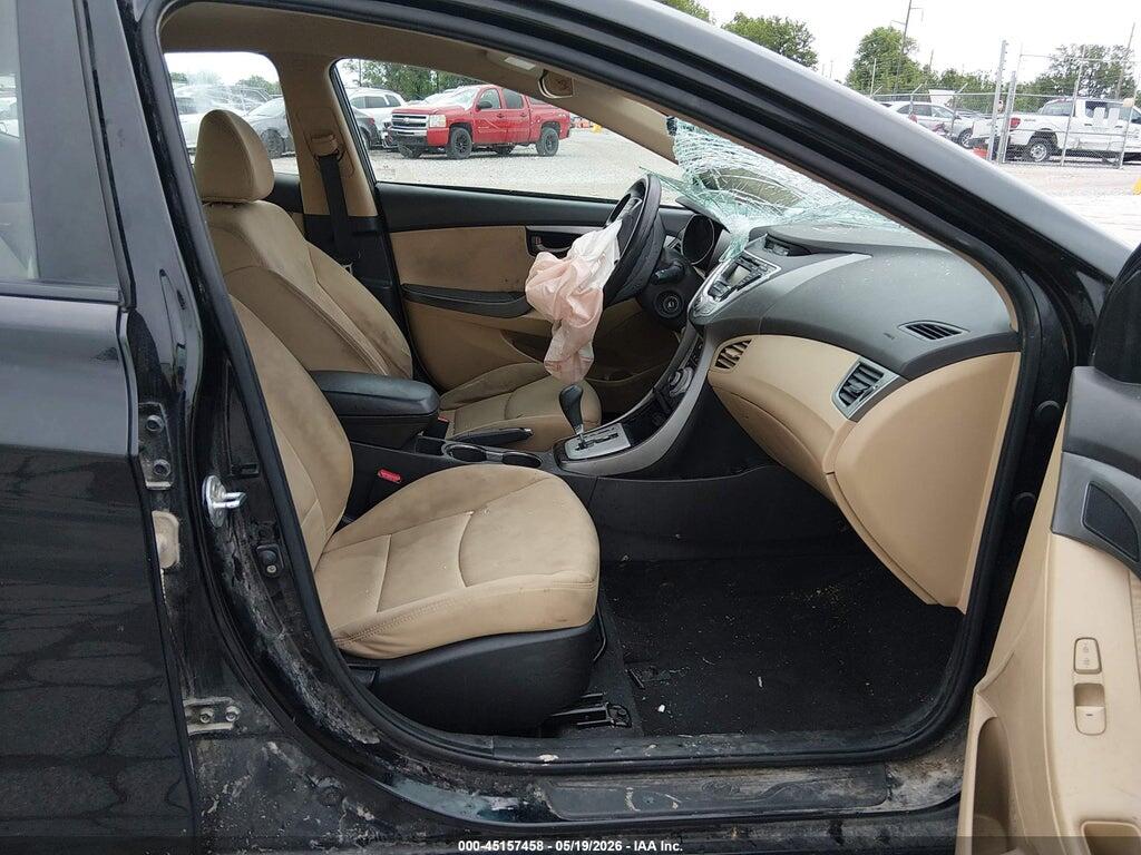 KMHDH4AE6CU318144 2012 HYUNDAI ELANTRA photo no. 5