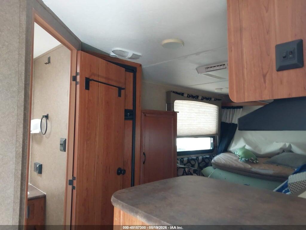 1SABSHBK6F2JG5084 2015 STARCRAFT TRAVEL STAR photo no. 5