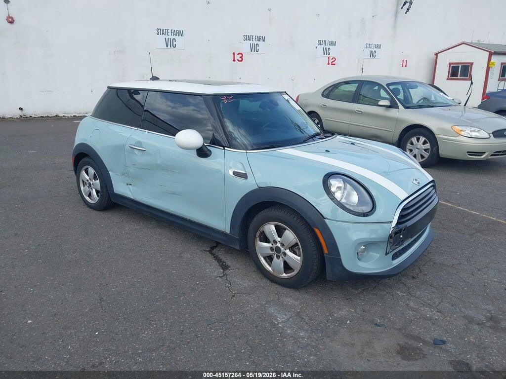 WMWXP5C56J2G63190 2018 MINI HARDTOP photo no. 1