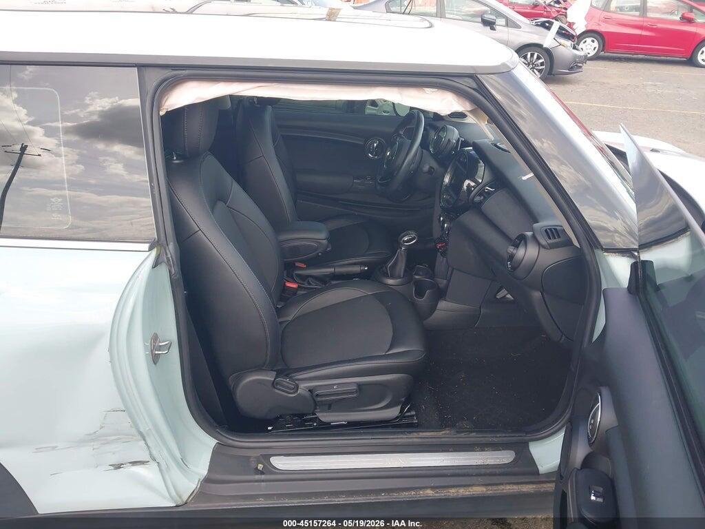 WMWXP5C56J2G63190 2018 MINI HARDTOP photo no. 5
