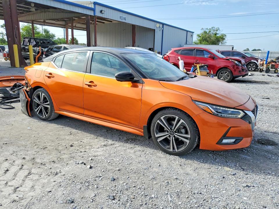 2023 NISSAN SENTRA SR — Фото 4 из 13